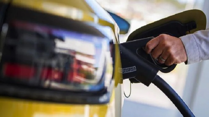 EU to Ban New Petrol and Diesel Cars By 2035